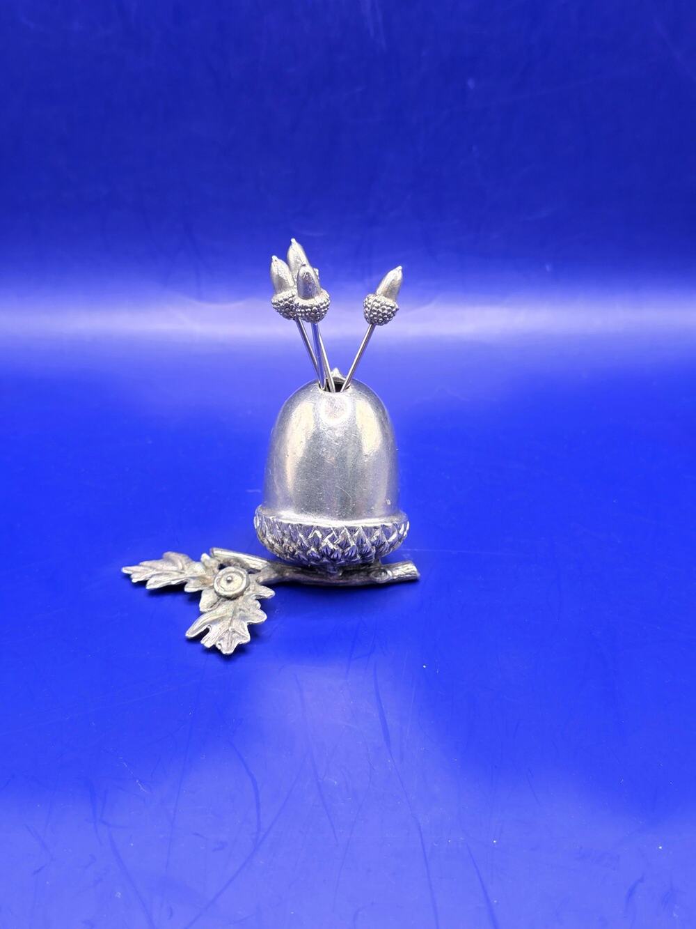 Vagabond House Majestic Forest Pewter Acorn Cheese Pick Set